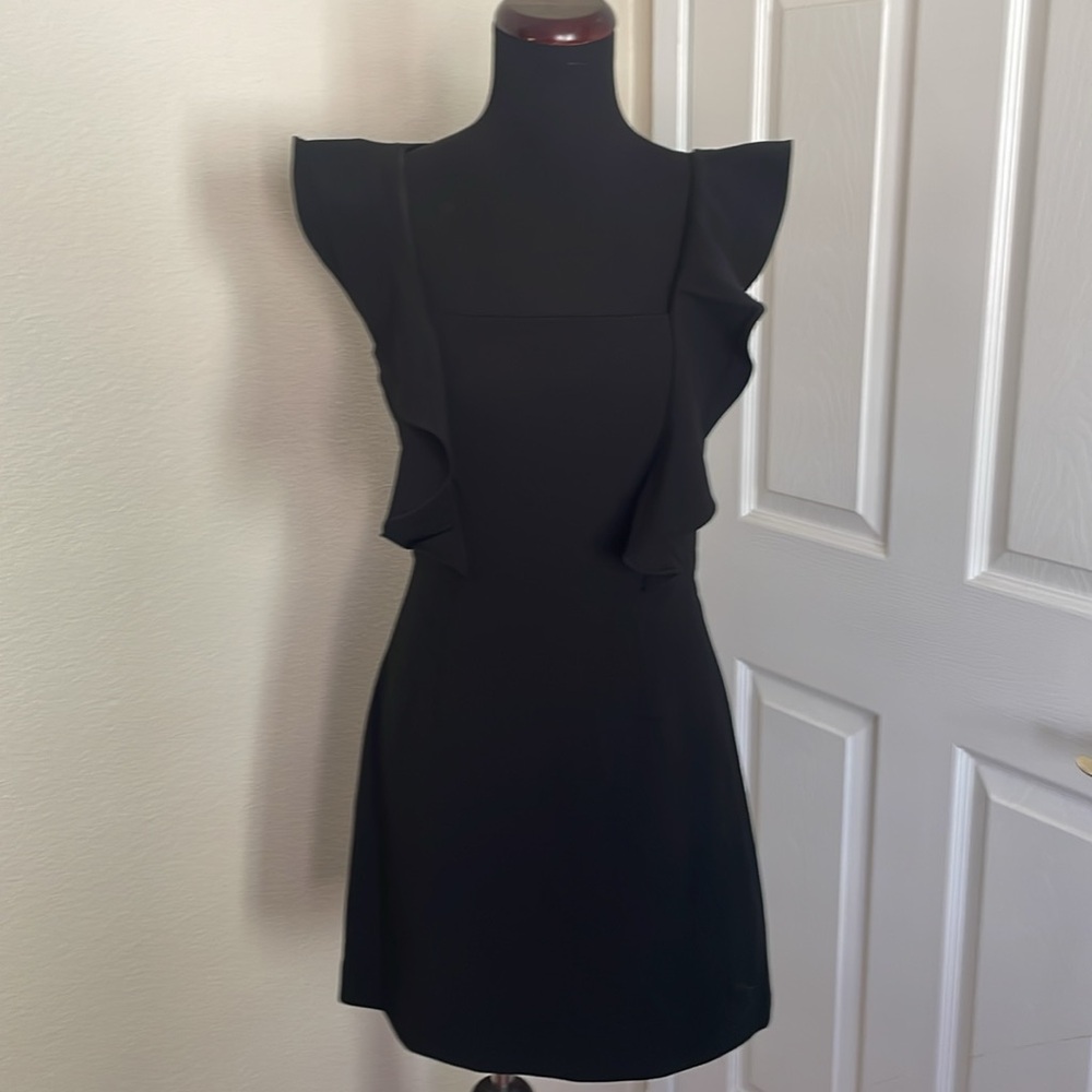 NEW FRENCH CONNECTION Womens Black Sleeveless Mini Ruffle Fit Dress LBD - Picture 2 of 16